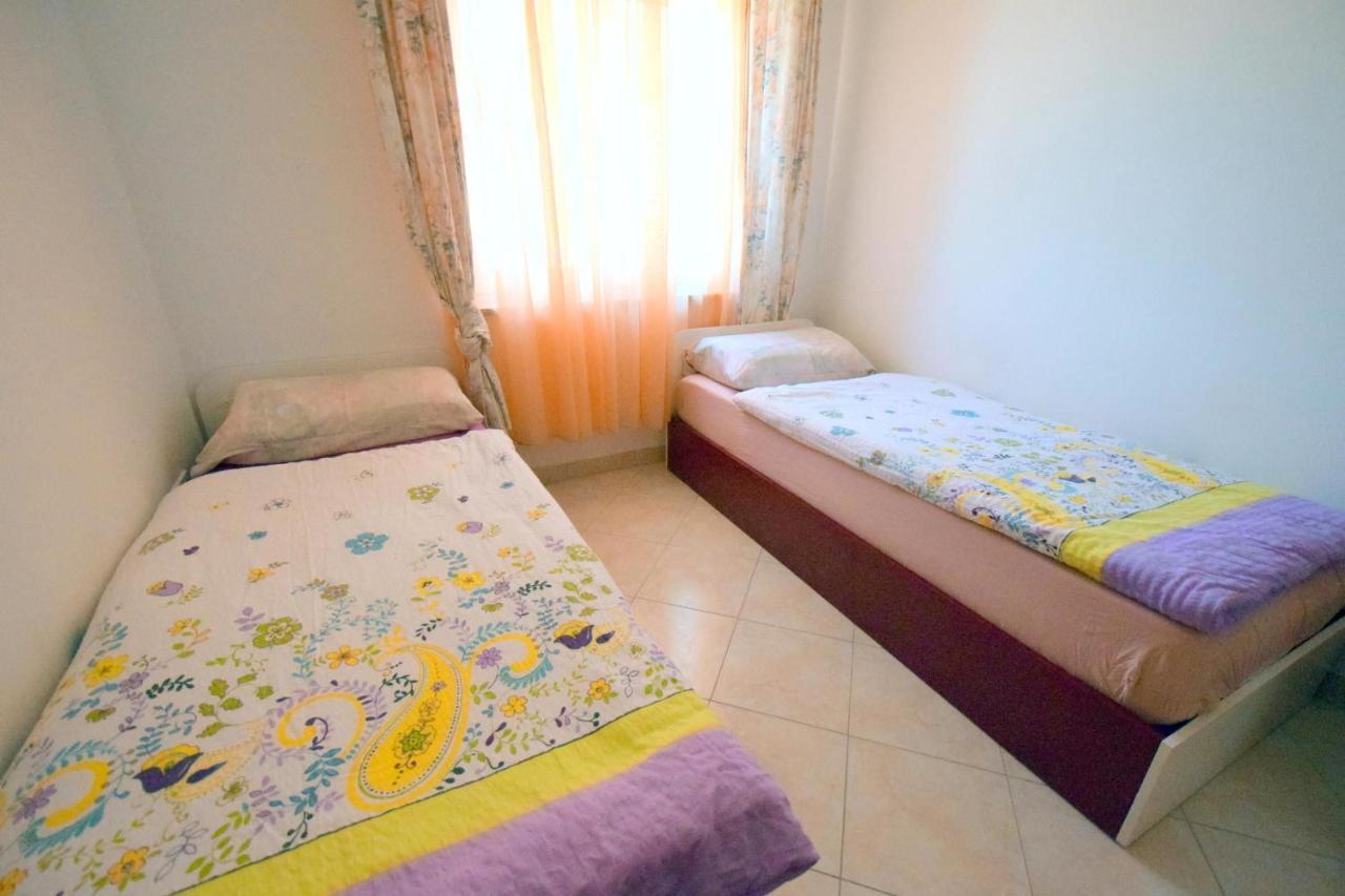 Apartments Gabrijel Малинська Екстер'єр фото