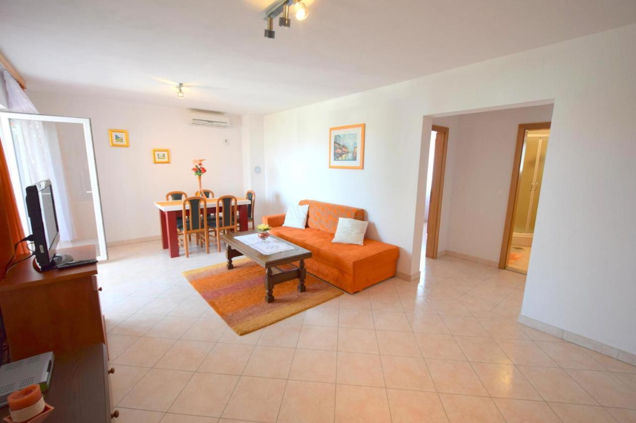 Apartments Gabrijel Малинська Екстер'єр фото