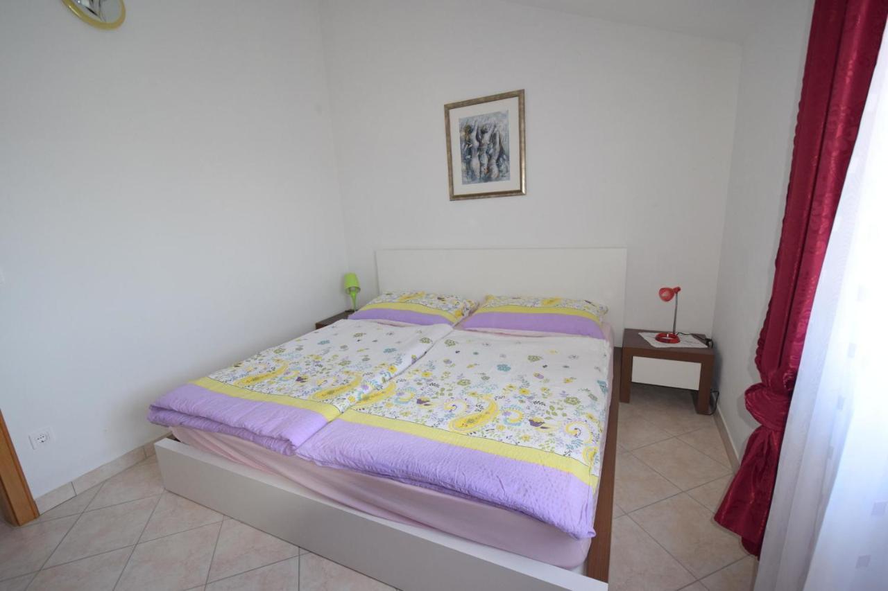 Apartments Gabrijel Малинська Екстер'єр фото