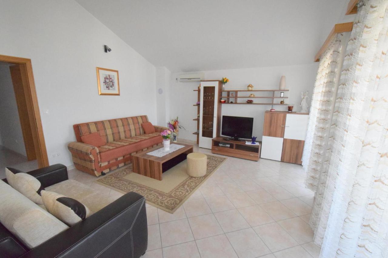 Apartments Gabrijel Малинська Екстер'єр фото