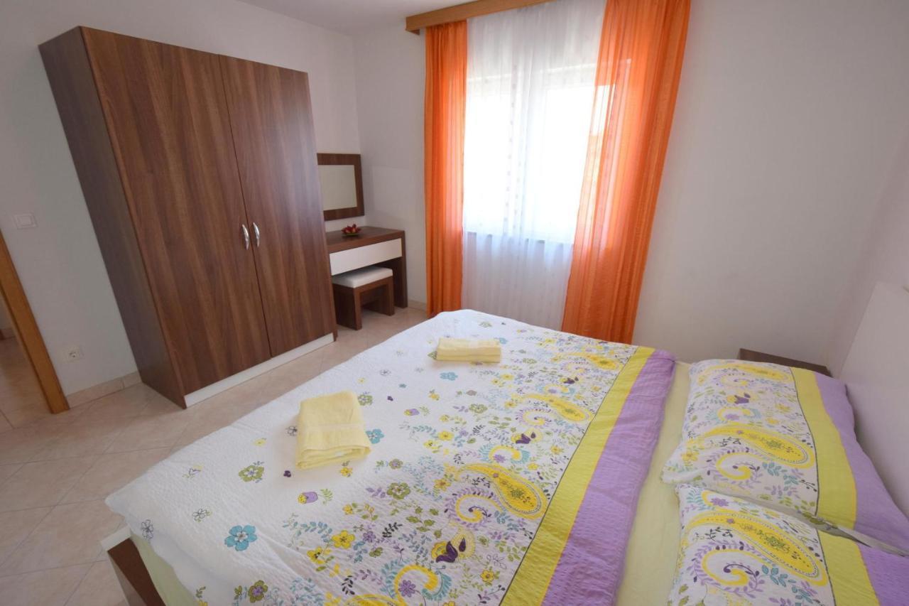 Apartments Gabrijel Малинська Екстер'єр фото